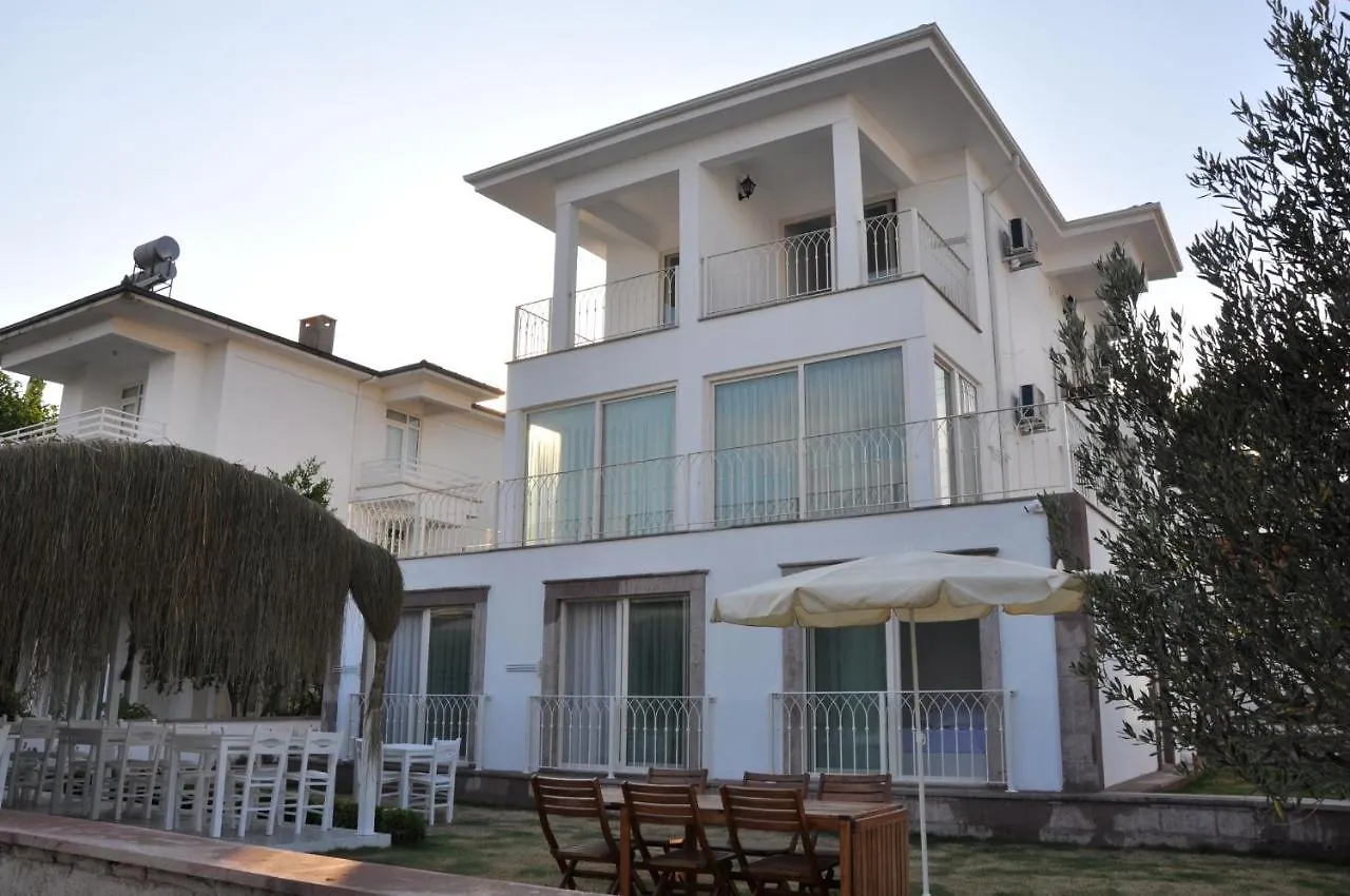 Masmavi Otel contacts
