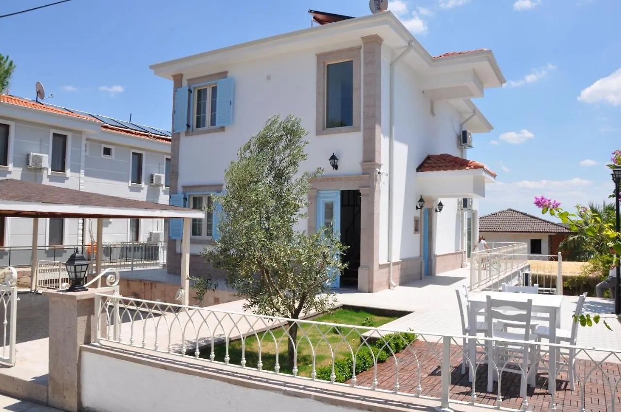 Hotel Masmavi Otel Cunda