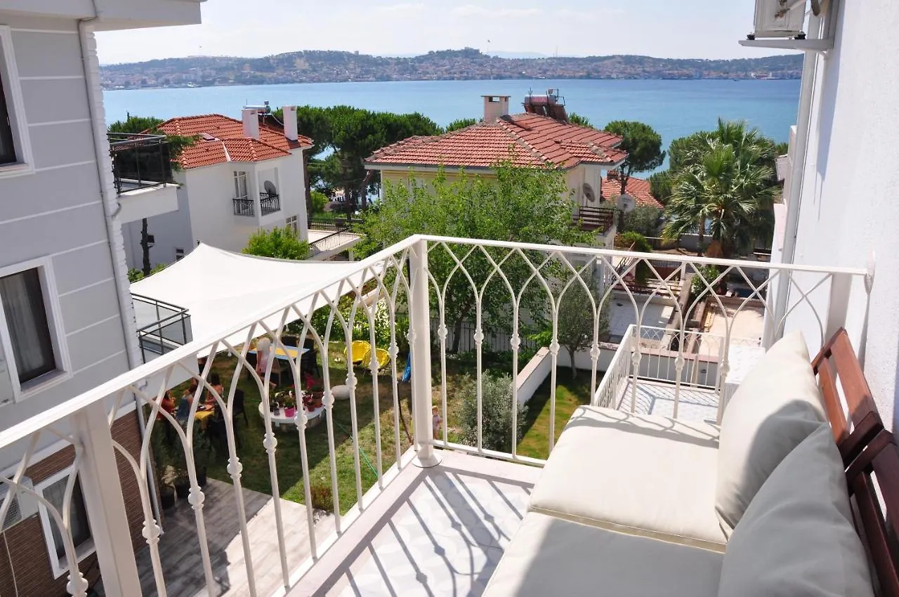 Hotel Masmavi Otel Cunda